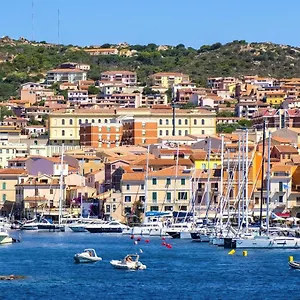 https://ahr-residence-leonis-la-maddalena.in-sardinia.net